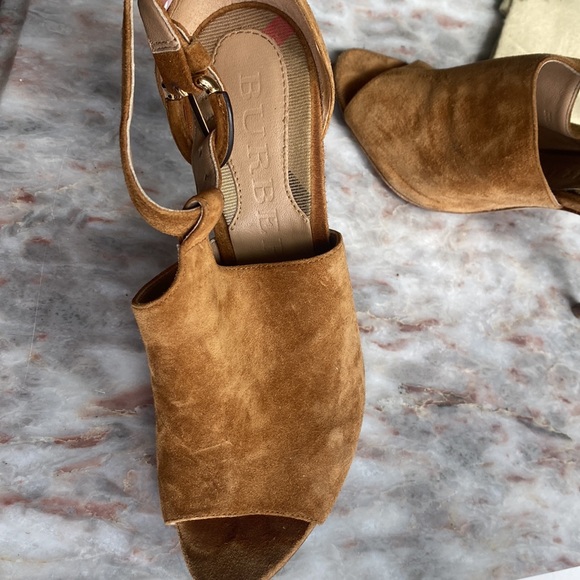 BURBERRY 🍁High Heel Authentic Sandals Suede - Picture 6 of 9